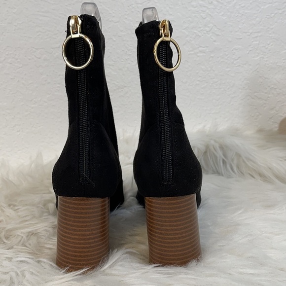 FOREVER 21 Block Heel Sock Black Booties Size 6 - Picture 5 of 13